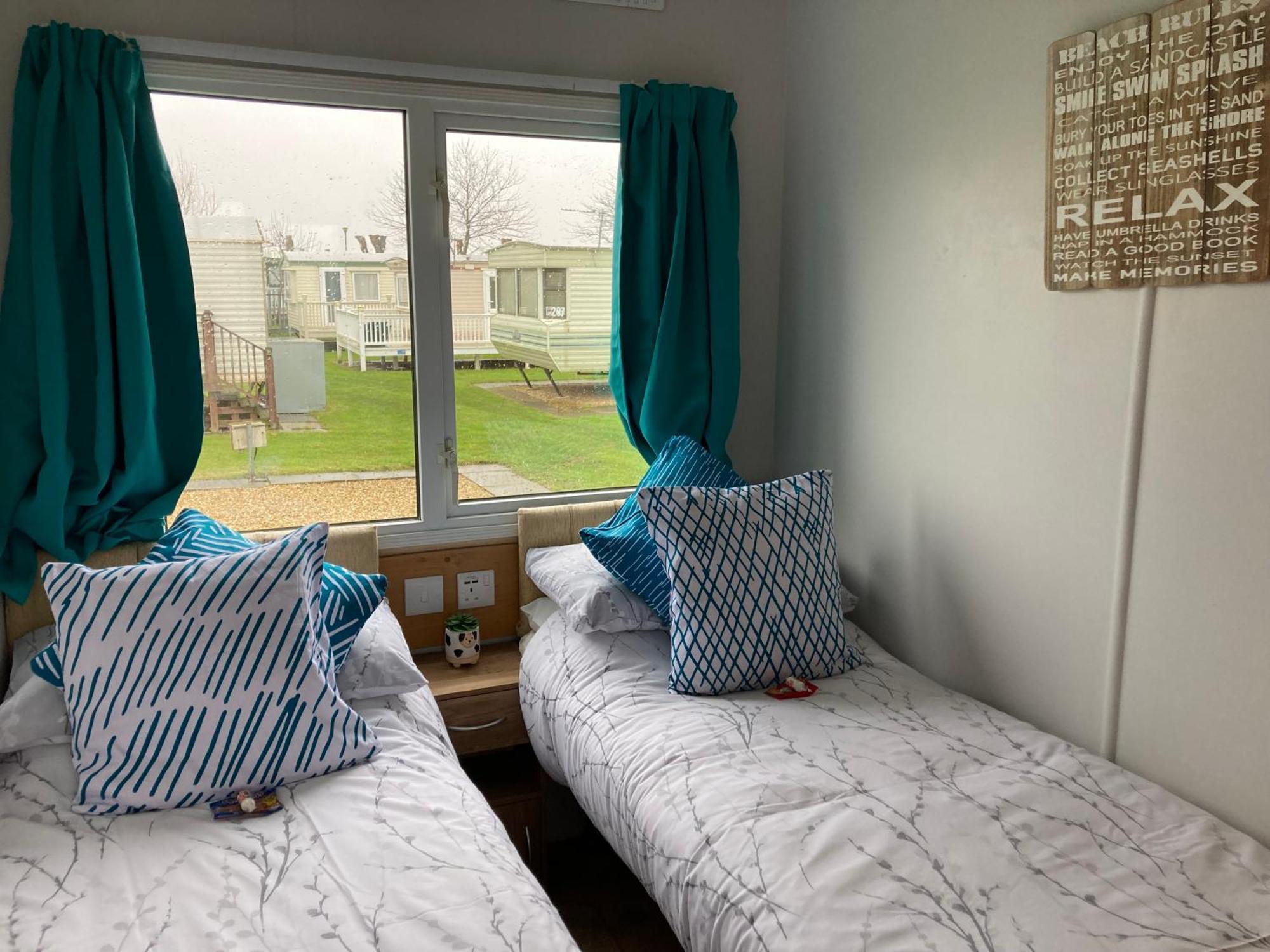 Pet Friendly Holiday Home On Golden Palm Skegness Luaran gambar